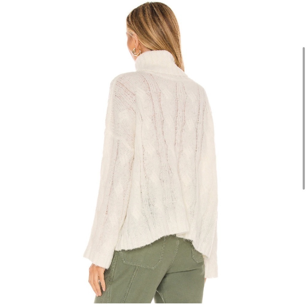 NEW Tularosa Cream Turtleneck Sweater - Picture 4 of 14